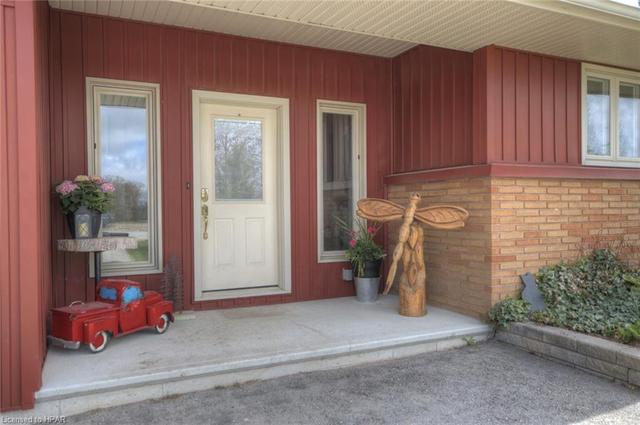 80308 Baseline Road, House detached with 3 bedrooms, 2 bathrooms and 9 parking in Central Huron ON | Image 3
