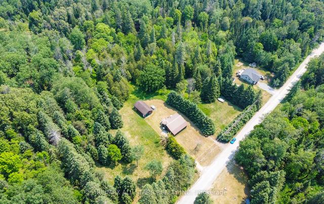 146 Rusaw Rd, House detached with 2 bedrooms, 1 bathrooms and 11 parking in North Kawartha ON | Image 26