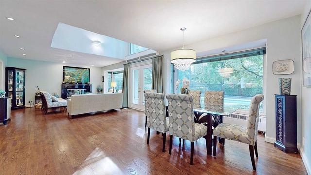 252 Yonge Blvd, House detached with 4 bedrooms, 4 bathrooms and 4 parking in Toronto ON | Image 34