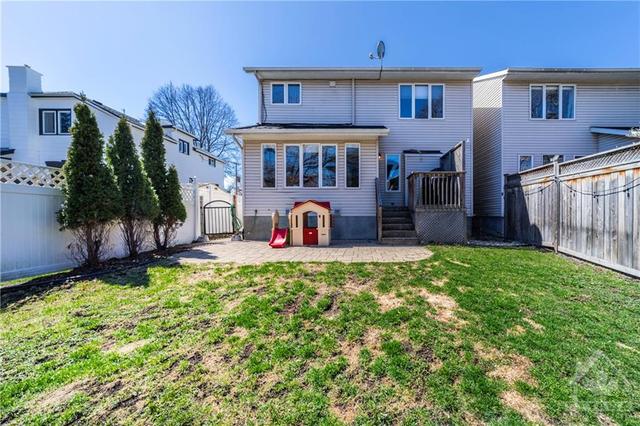 581 Cole Avenue, House detached with 3 bedrooms, 3 bathrooms and 5 parking in Ottawa ON | Image 30
