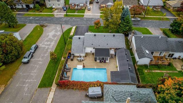 62 Vancouver St, House detached with 2 bedrooms, 2 bathrooms and 5 parking in Barrie ON | Image 25