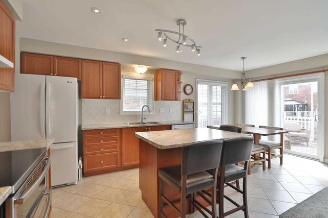 3154 Edgar Ave, House attached with 3 bedrooms, 3 bathrooms and 4 parking in Burlington ON | Image 11