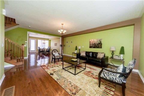 6969 Fourteenth Ave, House attached with 3 bedrooms, 3 bathrooms and null parking in Markham ON | Image 5
