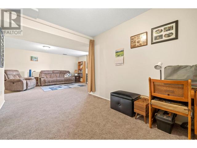 80 - 2200 Gordon Drive, House attached with 3 bedrooms, 3 bathrooms and 1 parking in Kelowna BC | Image 36