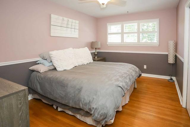5 Tunbridge Cres, House detached with 3 bedrooms, 2 bathrooms and 8 parking in Grimsby ON | Image 5