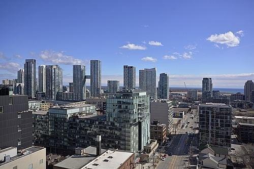 uph11 - 700 King St W, Condo with 3 bedrooms, 4 bathrooms and 1 parking in Toronto ON | Image 18
