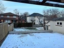 4 Clearview Hts, House detached with 3 bedrooms, 2 bathrooms and 2 parking in Toronto ON | Image 10