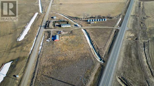 53029 Rr 224, House detached with 4 bedrooms, 2 bathrooms and null parking in Cardston County AB | Image 4