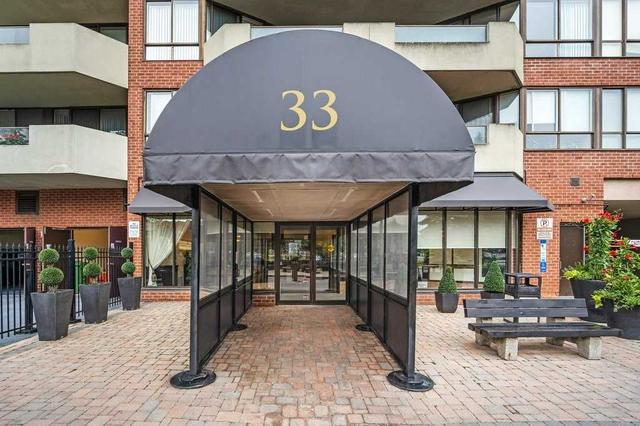 1410 - 33 Weldrick Rd E, Condo with 2 bedrooms, 2 bathrooms and 1 parking in Richmond Hill ON | Image 20