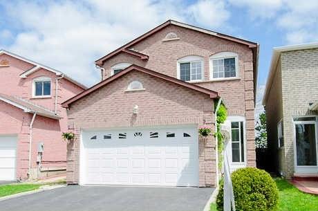 79 William Honey Cres, House attached with 4 bedrooms, 4 bathrooms and 2 parking in Markham ON | Image 1
