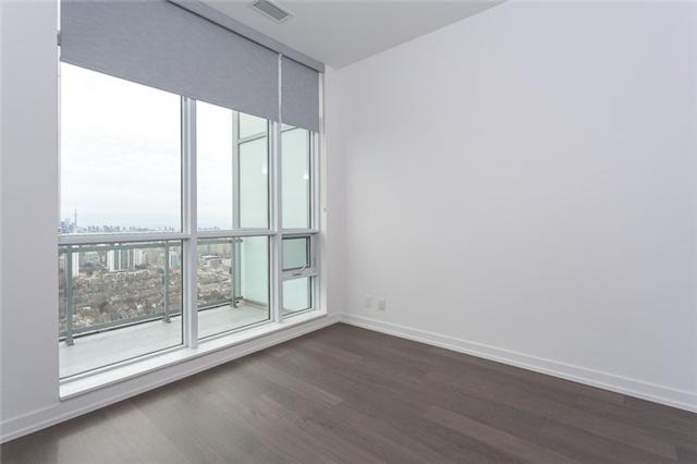 3606 - 89 Dunfield Ave, Condo with 2 bedrooms, 2 bathrooms and 1 parking in Toronto ON | Image 8