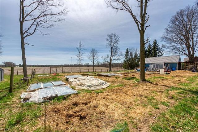 1686 10th Concession Road, House detached with 3 bedrooms, 1 bathrooms and 4 parking in Norfolk County ON | Image 41