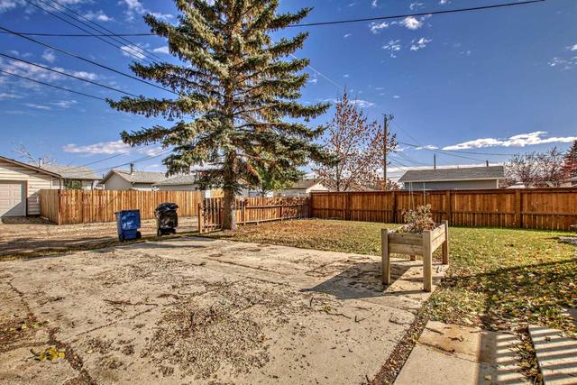 1344 Pennsburg Road Se, House detached with 3 bedrooms, 1 bathrooms and 2 parking in Calgary AB | Image 37