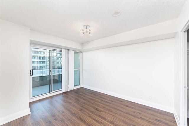 2306 - 23 Hollywood Ave, Condo with 2 bedrooms, 2 bathrooms and 1 parking in Toronto ON | Image 22