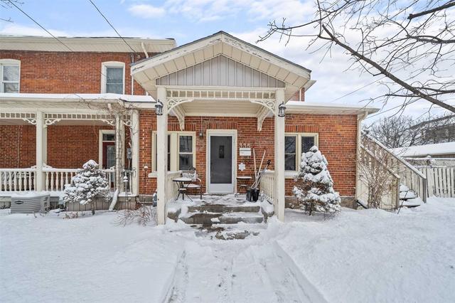 19 Pine St, House detached with 3 bedrooms, 4 bathrooms and 6 parking in Belleville ON | Image 3