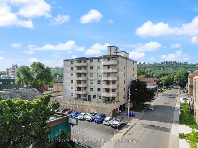 304 - 21 East Ave S, Condo with 2 bedrooms, 2 bathrooms and 2 parking in Hamilton ON | Image 34