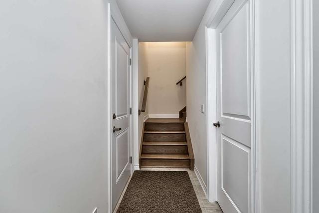 101 Mallard Tr E, Townhouse with 4 bedrooms, 4 bathrooms and 3 parking in Hamilton ON | Image 24
