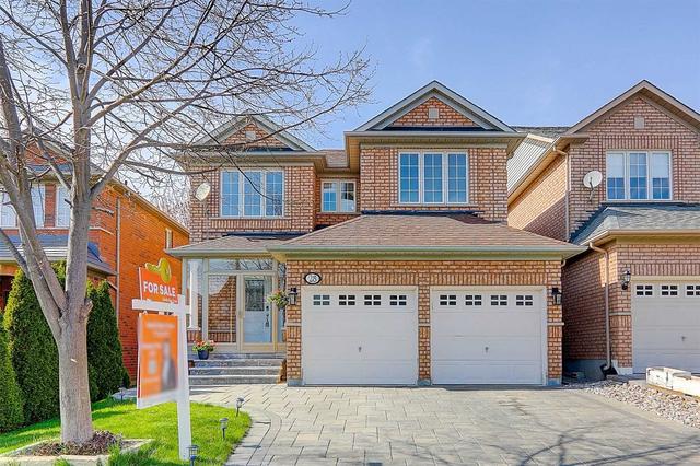 28 Lark Cres, House detached with 4 bedrooms, 4 bathrooms and 5 parking in Richmond Hill ON | Card Image