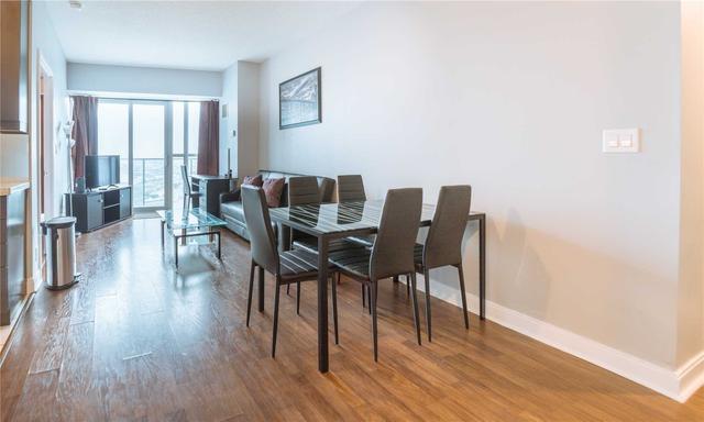 3007 - 60 Absolute Ave, Condo with 2 bedrooms, 2 bathrooms and 1 parking in Mississauga ON | Image 9