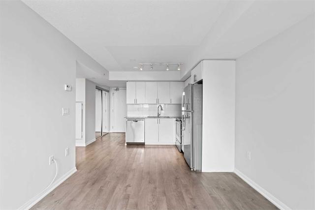 715 - 3091 Dufferin St, Condo with 1 bedrooms, 1 bathrooms and 1 parking in Toronto ON | Image 6