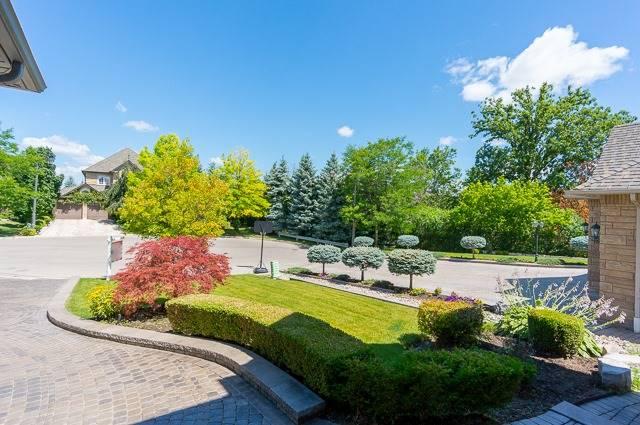 67 Cipriano Crt, House detached with 4 bedrooms, 5 bathrooms and 8 parking in Vaughan ON | Image 2