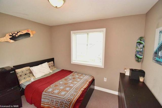7750 Hanniwell St, House detached with 3 bedrooms, 3 bathrooms and 4 parking in Niagara Falls ON | Image 10