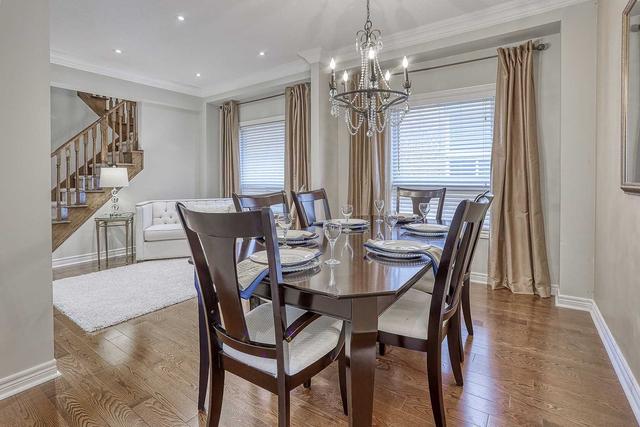 58 Hinsley Cres, House detached with 4 bedrooms, 6 bathrooms and 4 parking in Ajax ON | Image 2