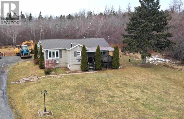 1091 Hunter Road, House detached with 2 bedrooms, 1 bathrooms and null parking in Cumberland, Subd. D NS | Image 14
