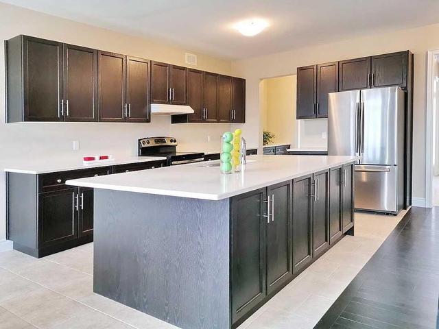 279 Macalister Blvd, House detached with 4 bedrooms, 4 bathrooms and 2 parking in Guelph ON | Image 4