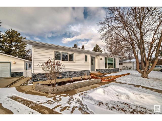 14 Falcon Cr, House detached with 4 bedrooms, 2 bathrooms and 4 parking in St. Albert AB | Image 6