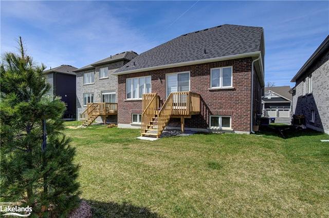 9 Simona Avenue, House detached with 2 bedrooms, 2 bathrooms and 4 parking in Wasaga Beach ON | Image 26