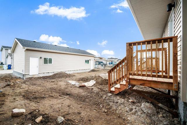 109 Clarkson Street, Home with 3 bedrooms, 2 bathrooms and 2 parking in Wood Buffalo AB | Image 20