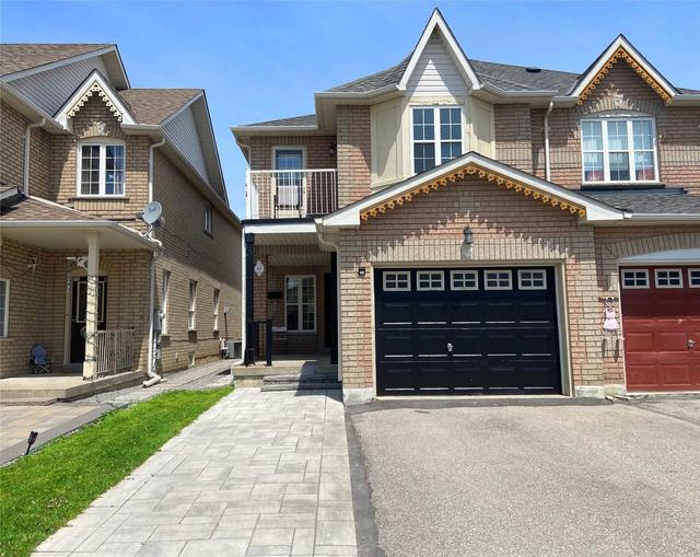 64 Nantucket Dr, House semidetached with 3 bedrooms, 4 bathrooms and 3 parking in Richmond Hill ON | Image 1