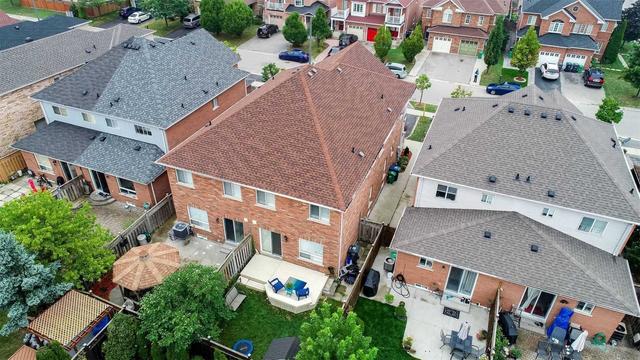 5657 Topaz Pl, House semidetached with 3 bedrooms, 4 bathrooms and 3 parking in Mississauga ON | Image 29