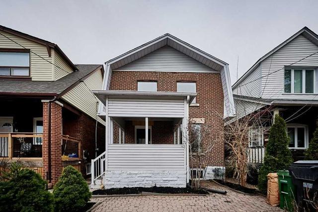 16 Thyra Ave, House detached with 5 bedrooms, 3 bathrooms and 2 parking in Toronto ON | Image 23
