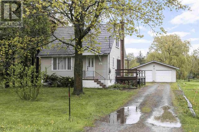 24 North Eden St, House detached with 3 bedrooms, 1 bathrooms and null parking in Sault Ste. Marie ON | Card Image
