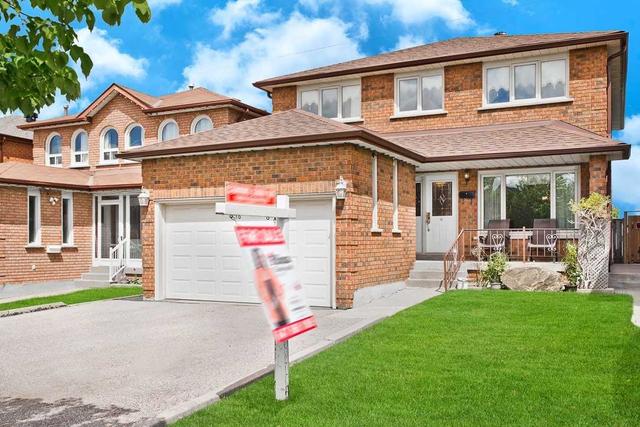 110 Lansbury Dr, House detached with 4 bedrooms, 4 bathrooms and 5 parking in Toronto ON | Image 12