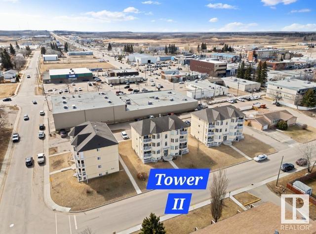 7 - 4911 51 Av, Condo with 2 bedrooms, 1 bathrooms and null parking in Cold Lake AB | Image 2