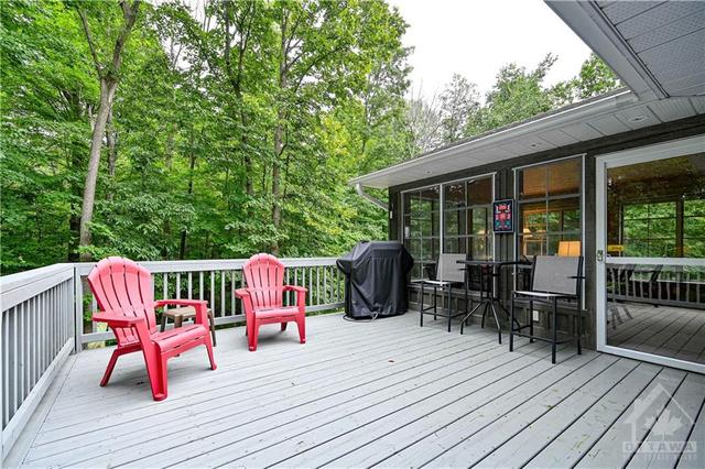 1 South Point Drive, House detached with 3 bedrooms, 2 bathrooms and 6 parking in Rideau Lakes ON | Image 29