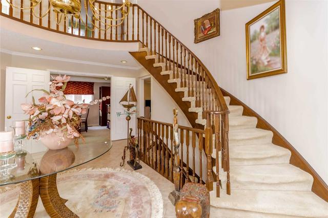 14 Levine Crt, House detached with 5 bedrooms, 3 bathrooms and 6 parking in Brampton ON | Image 19