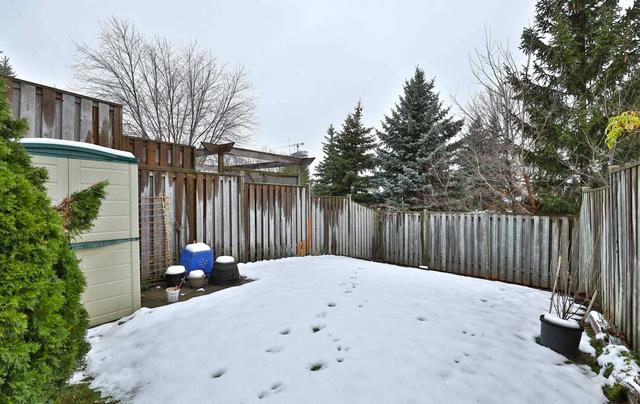 423 Ravineview Way, House attached with 3 bedrooms, 2 bathrooms and 3 parking in Oakville ON | Image 22