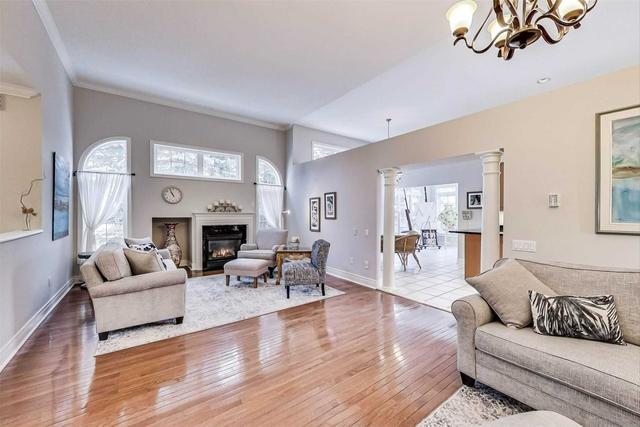 403 Morley Cook Cres, Condo with 2 bedrooms, 3 bathrooms and 4 parking in Newmarket ON | Image 22