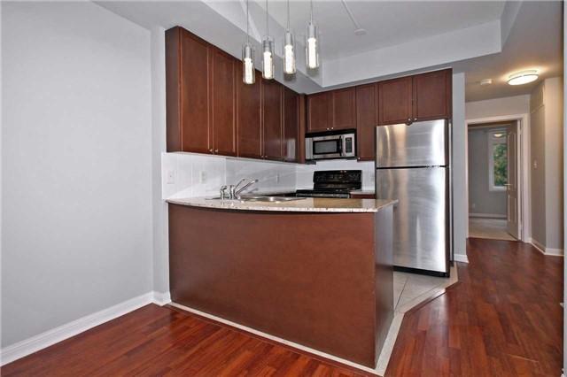 Th15 - 80 Carr St, Townhouse with 1 bedrooms, 1 bathrooms and 1 parking in Toronto ON | Image 3