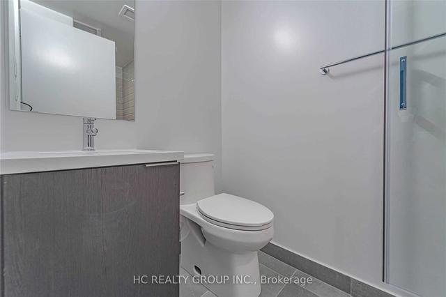 1505 - 203 College St, Condo with 1 bedrooms, 2 bathrooms and 0 parking in Toronto ON | Image 2