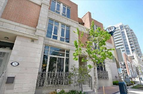 th8 - 18 Grand Magazine St, Townhouse with 3 bedrooms, 3 bathrooms and 2 parking in Toronto ON | Image 1