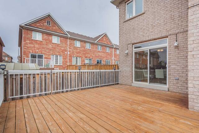 16 Danpatrick Dr, House detached with 4 bedrooms, 4 bathrooms and 5 parking in Richmond Hill ON | Image 25