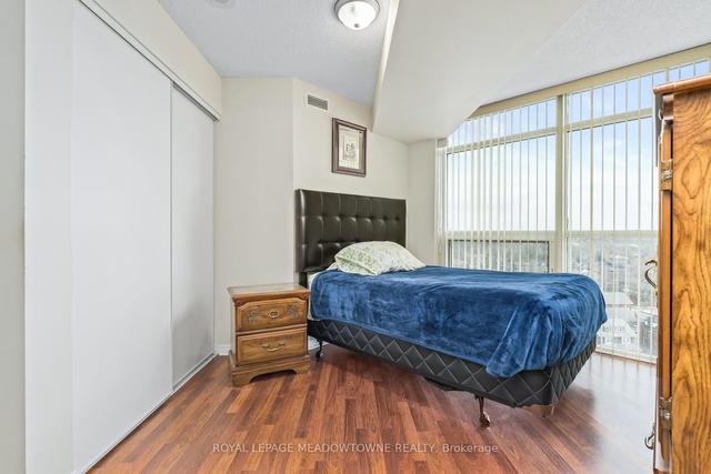 1206 - 9 George St N, Condo with 2 bedrooms, 2 bathrooms and 1 parking in Brampton ON | Image 9