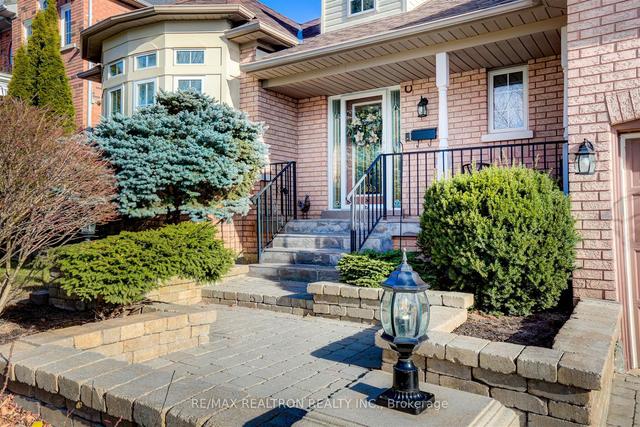 787 Foxcroft Blvd, House detached with 3 bedrooms, 4 bathrooms and 6 parking in Newmarket ON | Image 23