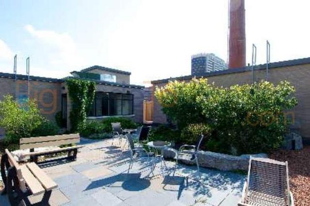 501 - 10 Wellesley Pl, Condo with 1 bedrooms, 1 bathrooms and 0 parking in Toronto ON | Image 23