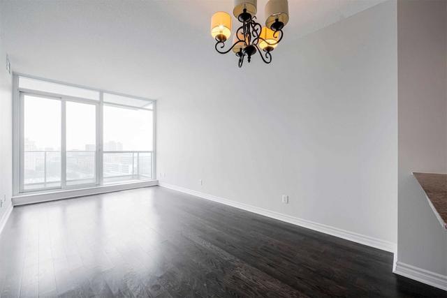 1004 - 2885 Bayview Ave, Condo with 1 bedrooms, 1 bathrooms and 1 parking in Toronto ON | Image 5